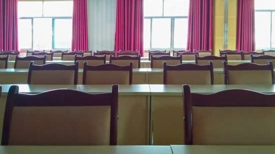 auf welche hoehe den beamer haengen bei 100 zoll 16_9